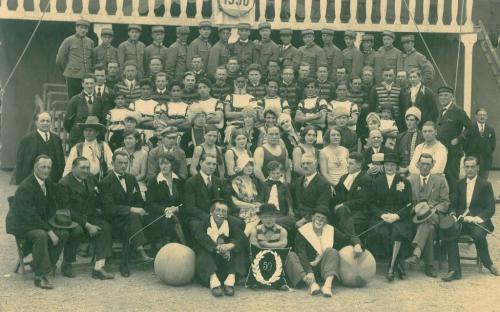 cirkus_sarrassani_r.1930.jpg